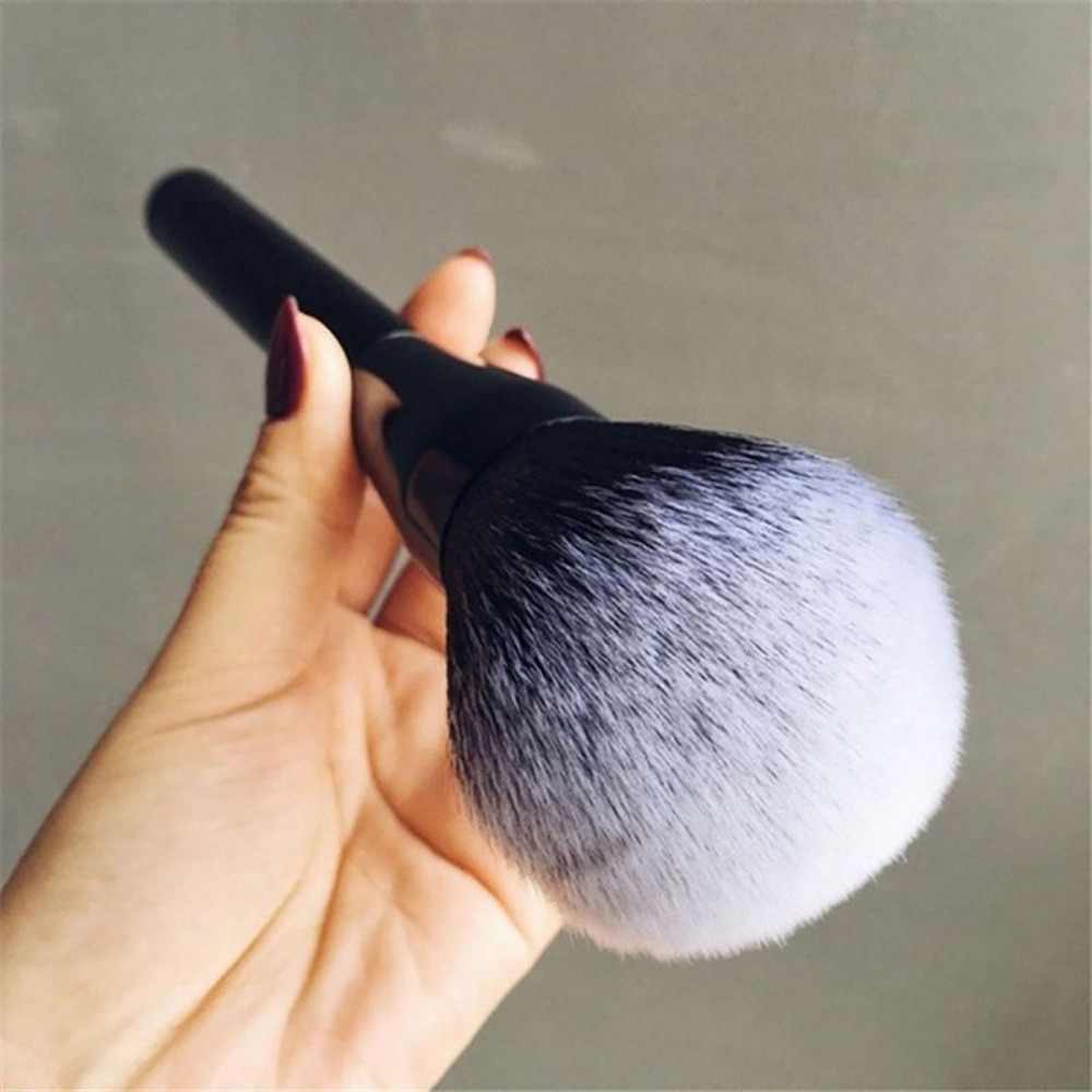 Powder Brush for Makeup | Large Makeup Brush | The Cosmetic Obsession